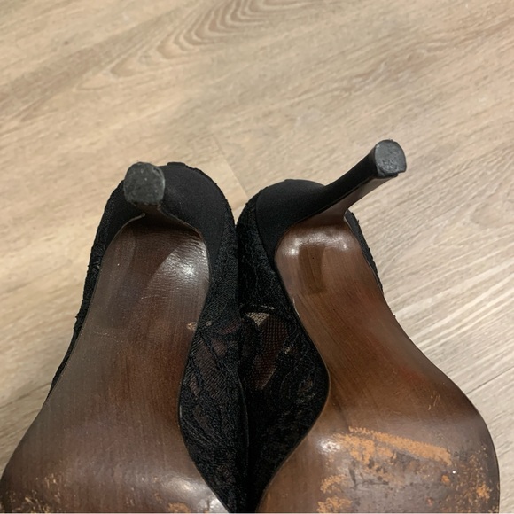 Stuart Weitzman Black Guipure Lace Shoes Size 9.5 - Picture 7 of 9